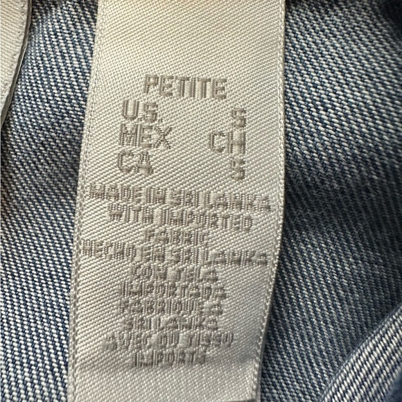 Liz Claiborne Blue Button Down Shirt - Picture 8 of 8
